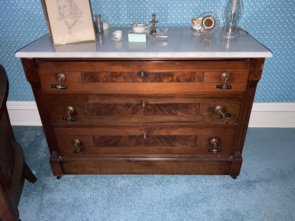 Clean Antique Furniture Prints Royal Doultons Franklin Mint