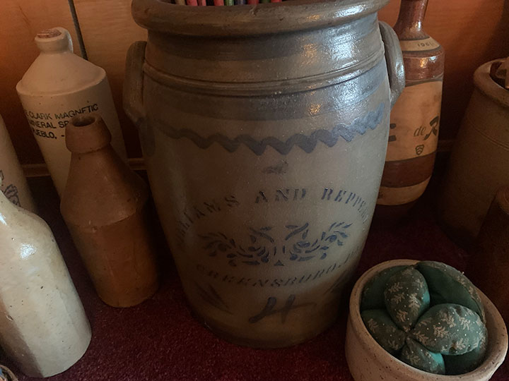 Quality Antiques Furniture Salem, OH KIKO Auctions and Auctioneers