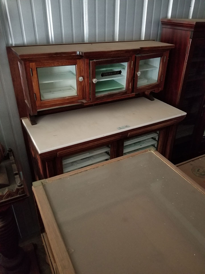 Victorian Rose Antique Store Retirement Auction Loads Of Antique