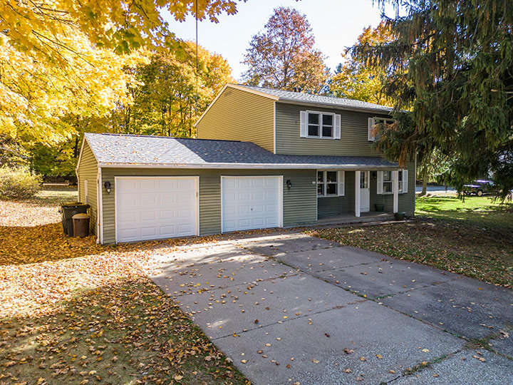 Quality Duplex Wadsworth, OH KIKO Auctions and Auctioneers