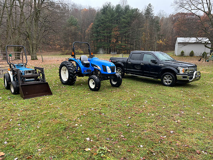Trucks Tractors Dozer Tools Minerva, OH KIKO Auctions and