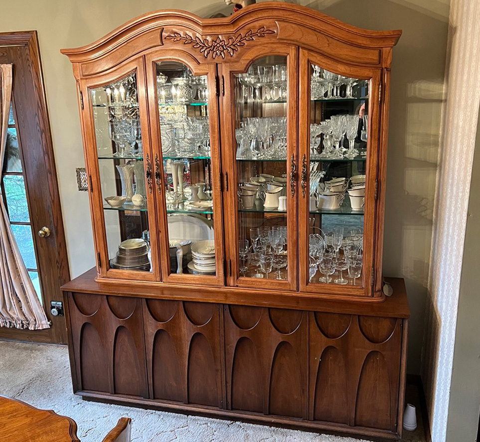 Clean Furniture And Household North Canton, OH KIKO Auctions and Auctioneers