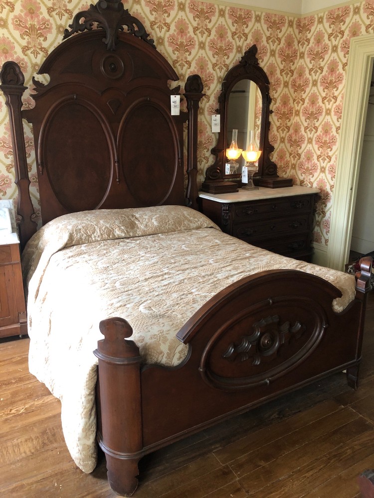 Victorian Furniture Antiques Collectibles Tallmadge, OH KIKO