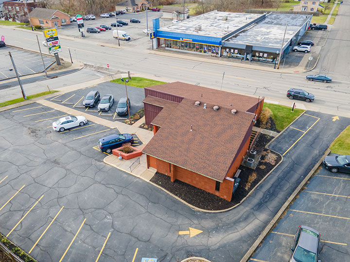 Public Auction Sale OneOwner Medical Office Girard, OH