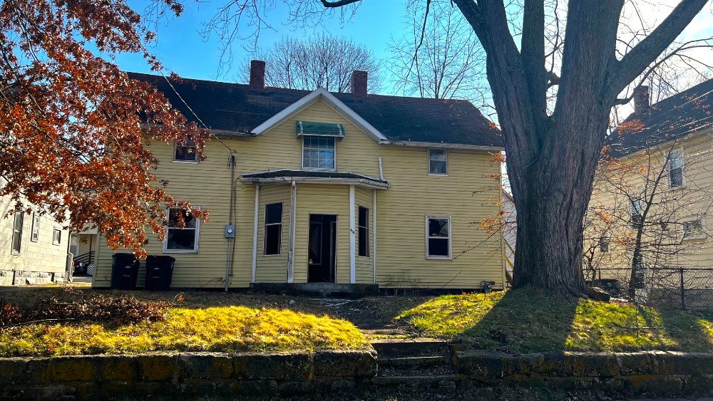 MultiFamily Investment Property Akron, OH KIKO Auctions and